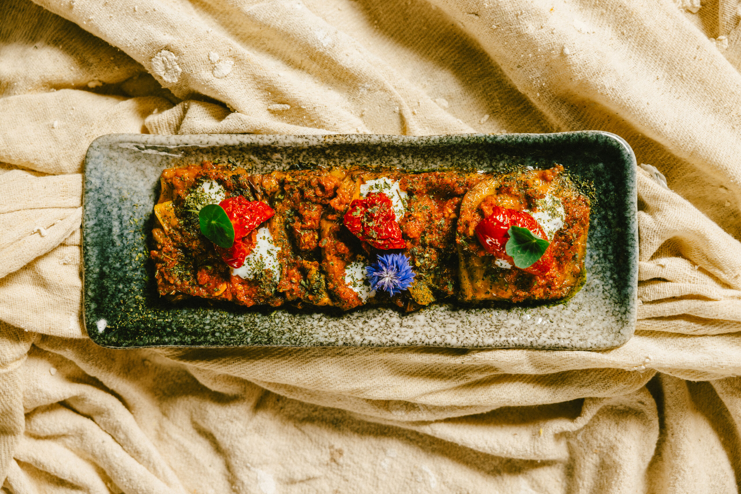 Borani Banjan (v)(*ve available)